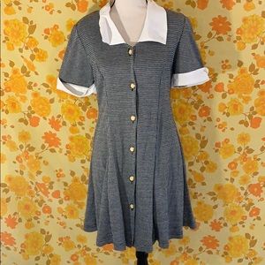 Adorable True Vintage Preppy Button Down Dress